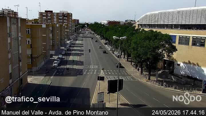 Cámara Webcam SE-00  Calle Manuel del Valle - Avda. Pino Montano